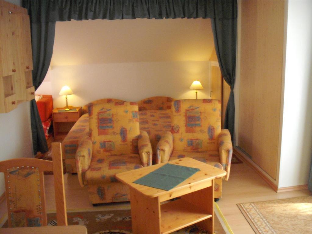 Apart Hevizi Haz Zimmer foto